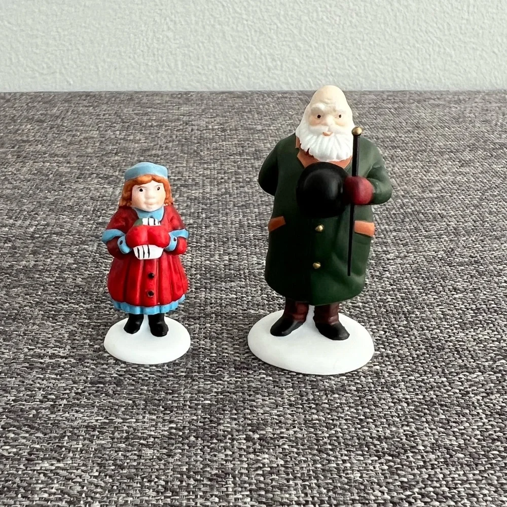 Department 56 Christmas Heritage Village Collection Figures Girl Santa Set of 2